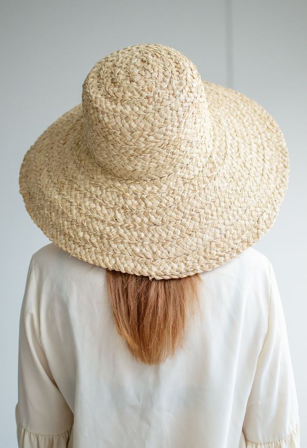Солом'яний капелюх Клош з широкими полями фото 3 - Palmy