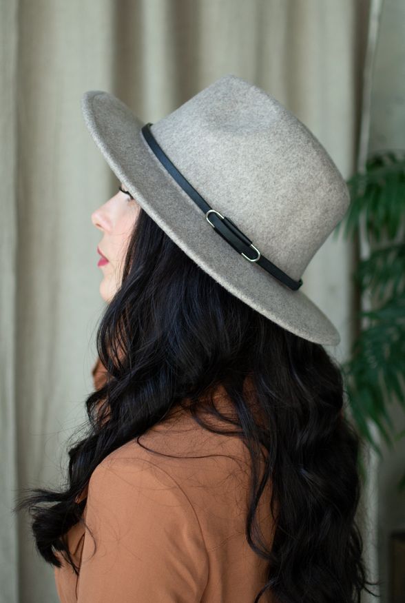 Фото 1 фетровая Шляпа федора меланжевая цвет Бежево-Серый  - Palmy