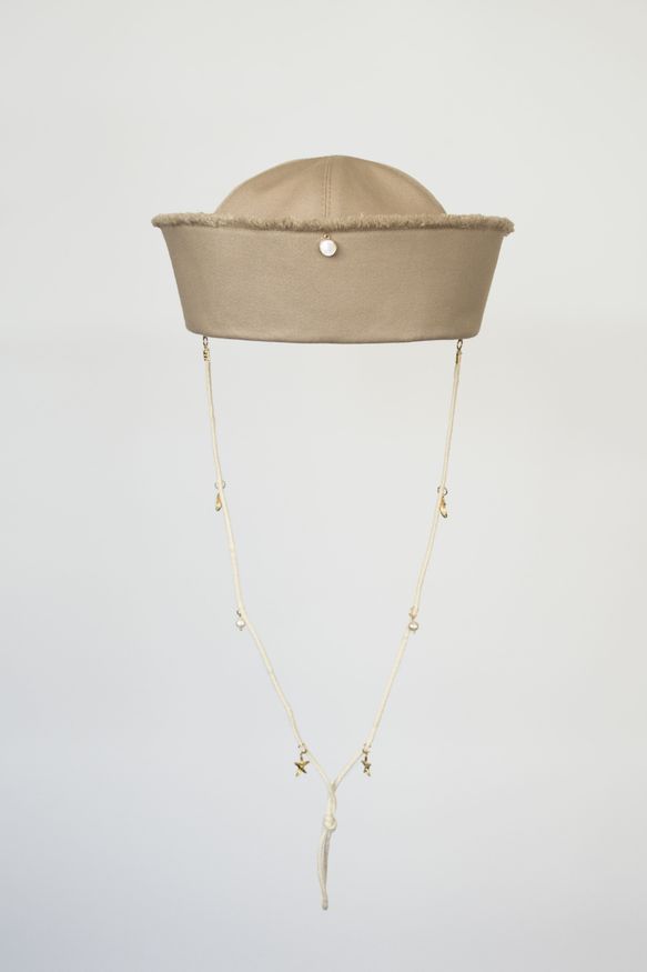 Sailor hat color Beige - $61. Brend Palmy