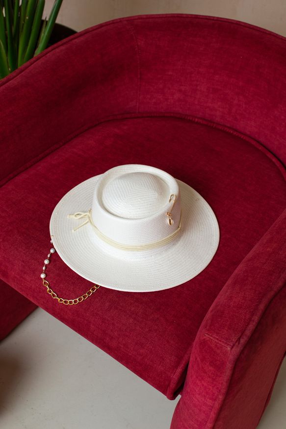 Cоломенная шляпа канотье Белого цвета фото 3 - Palmy