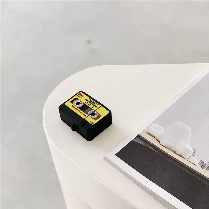 Чехол Ретро кассета для AirPods / AirPods 2 цвет Черный